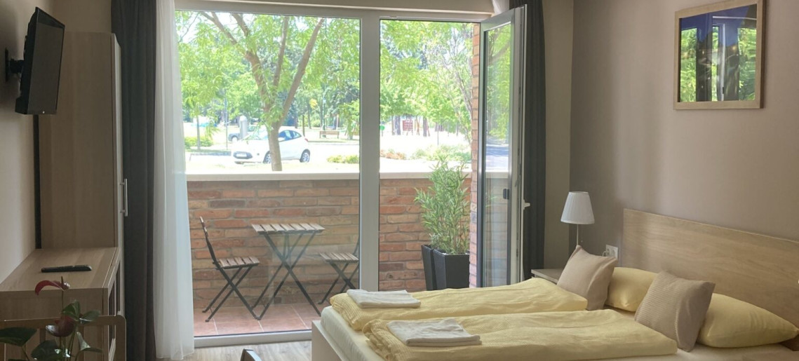 Castellum Panzió Gyula - 2