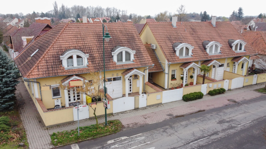 Ede Apartman*** Gyula - 2