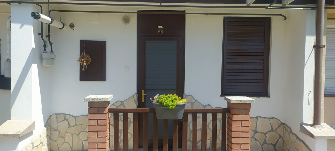 Eliza Apartman Gyula - 9