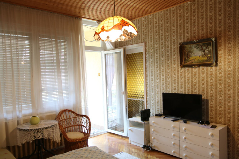 Hajnalka Apartmanház Gyula - 3