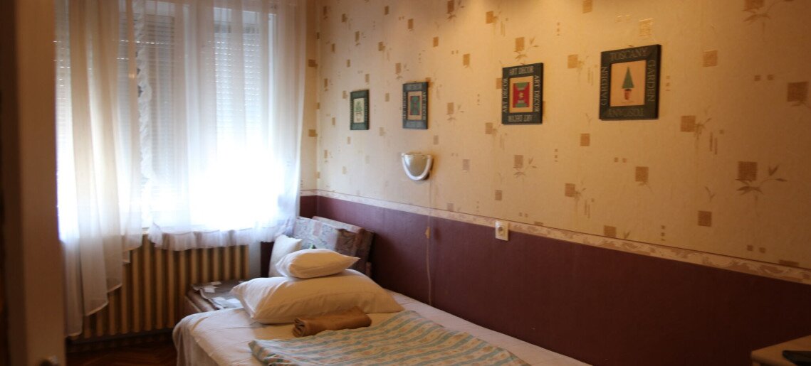 Hajnalka Apartmanház Gyula - 12