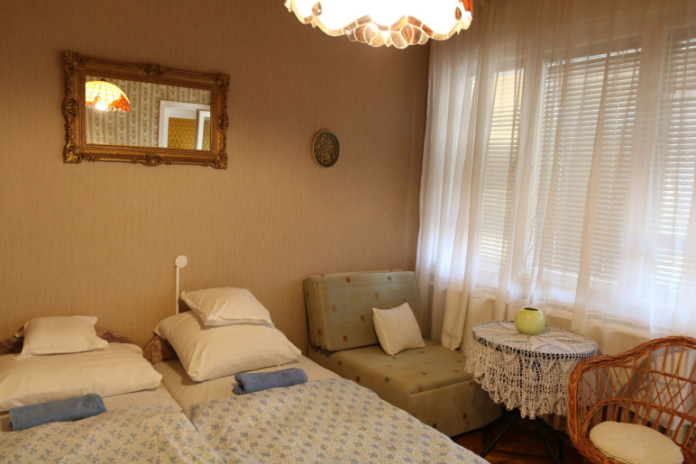 Hajnalka Apartmanház Gyula - 17