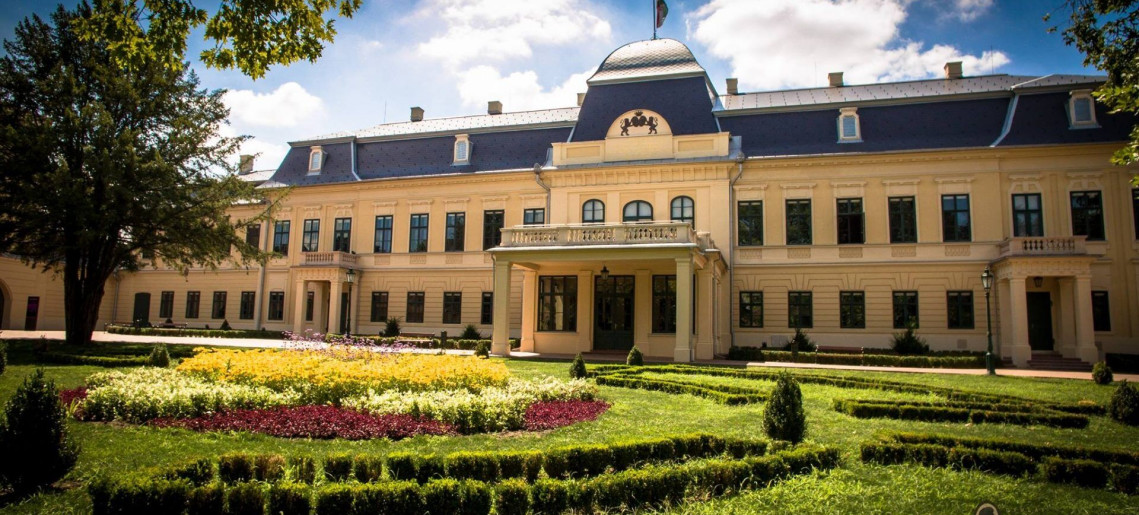 For me Apartman Gyula - 18