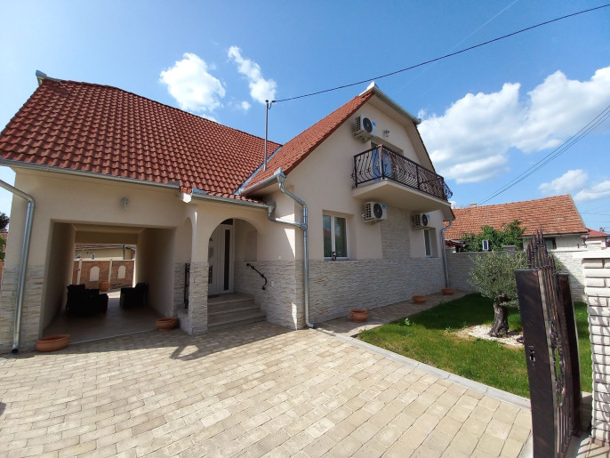 Olíva Garden Apartman Gyula - 1