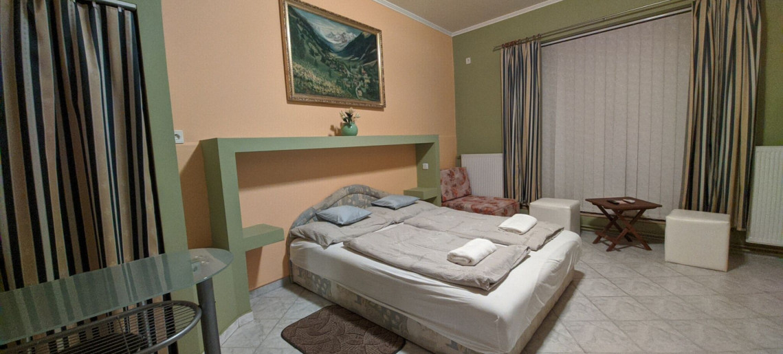 Central Apartman Gyula - 12