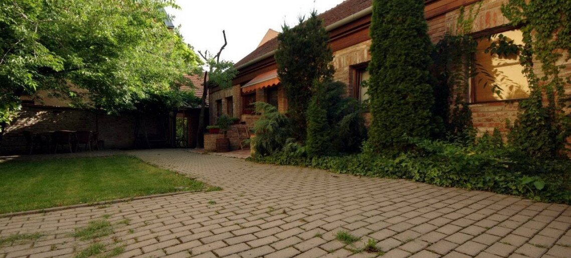 Part Apartman Gyula - 2