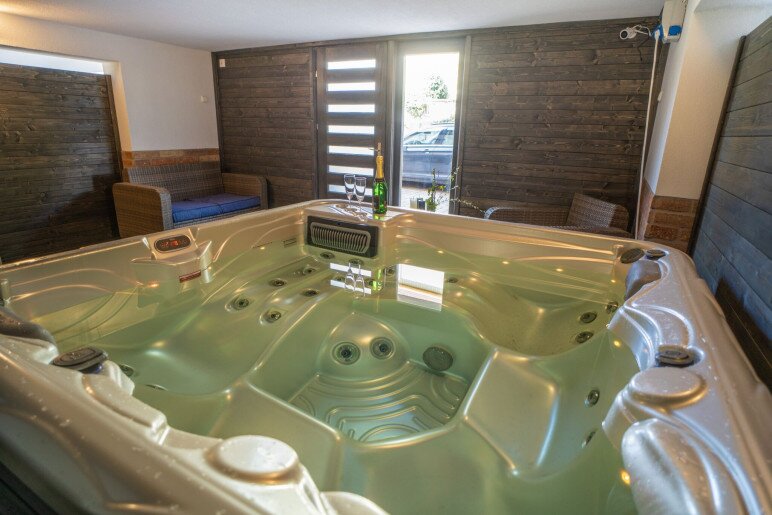 4 Ász Deluxe Apartman Gyula - 12