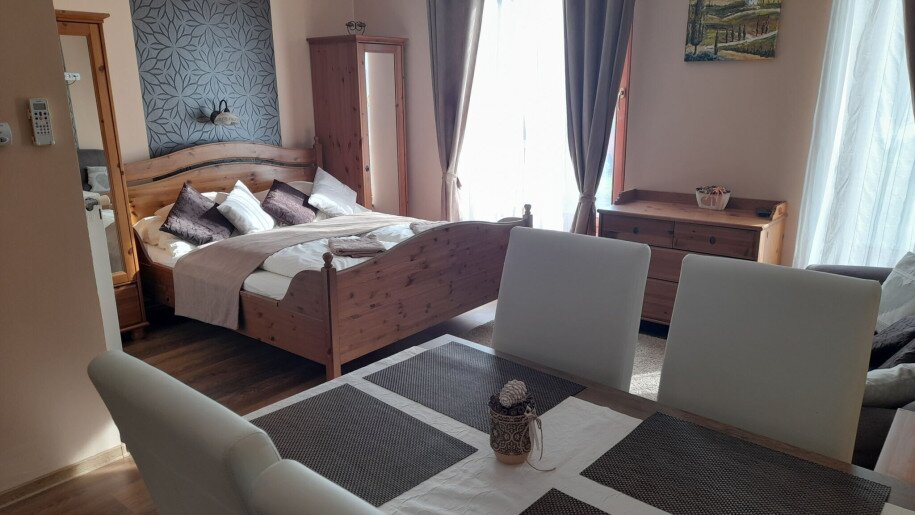 Várkert Apartman Gyula - 7