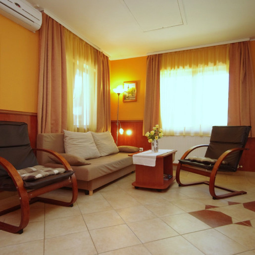 Belvárosi Apartmanház Gyula - 4