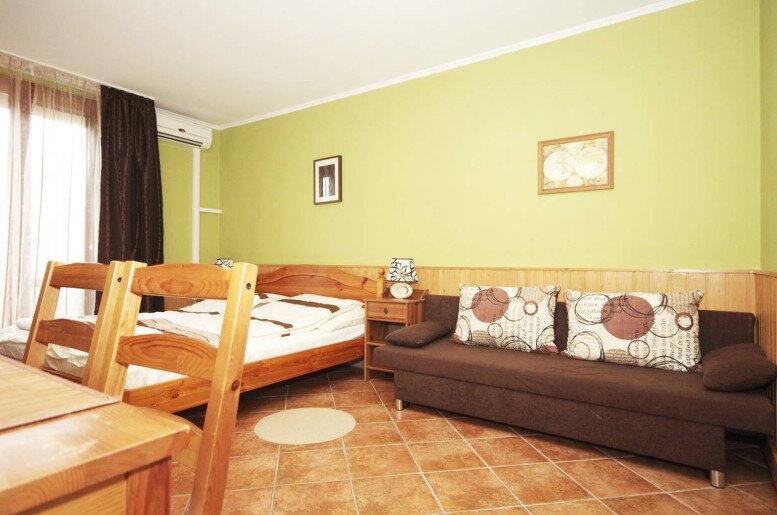 Várárok Apartman*** Gyula - 8