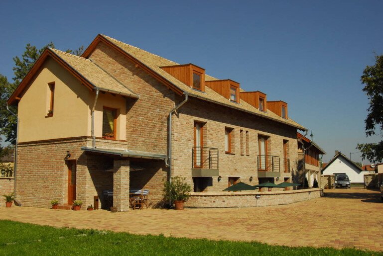 Téglavár Apartman*** Gyula - 10