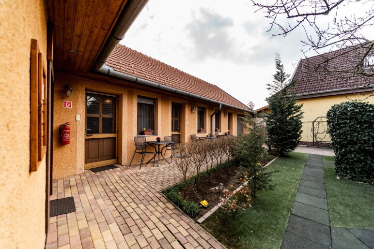 Estike Apartman Gyula - 6