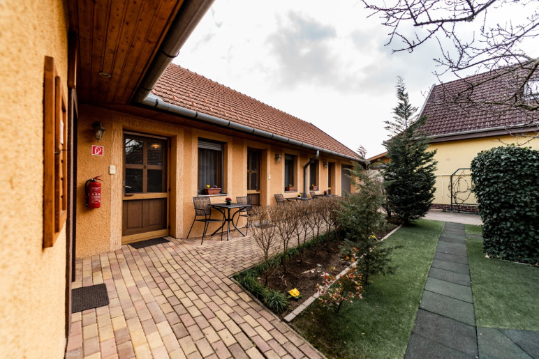 Estike Apartman Gyula - 6