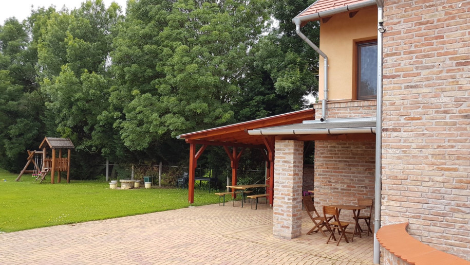 Gyulai Fürdő Apartman Delux - 14
