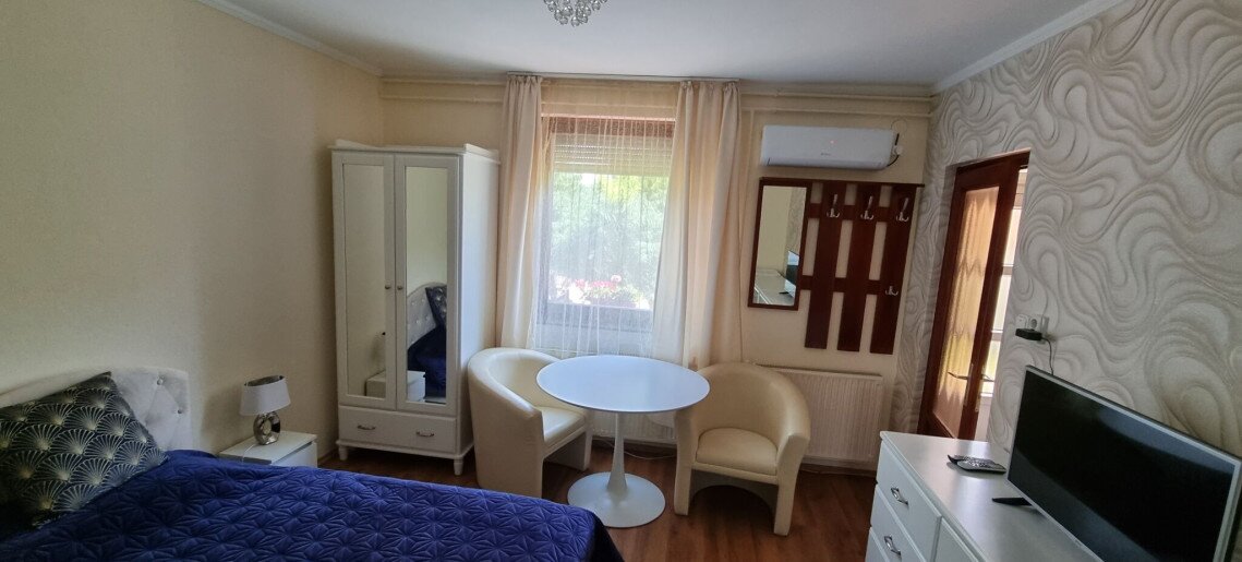 Ádám Apartman Gyula - 1