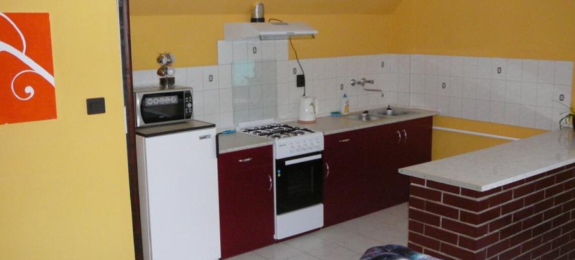 Cseresznye Apartman Gyula - 10