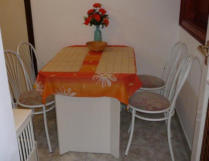 Cseresznye Apartman Gyula - 4