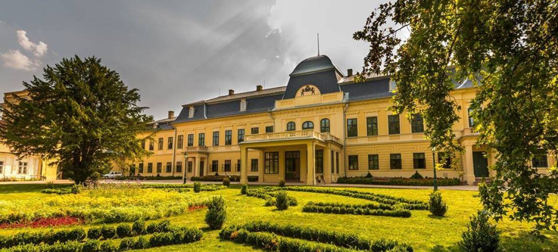 Babilon Gyula Szállás De Luxe - 14