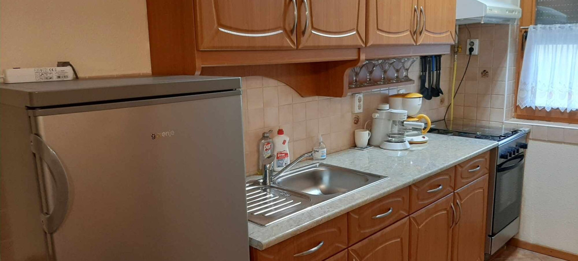 Silver Zafír Apartmanház Gyula - 11