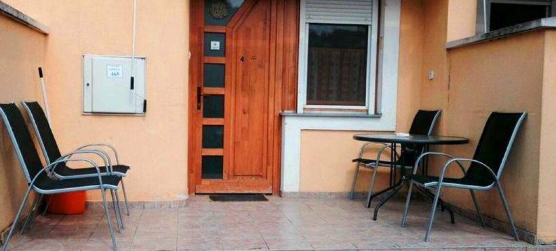 Zafír Apartmanház Gyula - 1