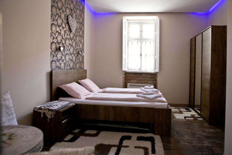 Gyulai 200 Éves Apartman Gyula - 13