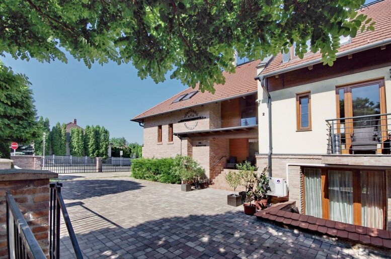 Várfürdő Panzió Gyula - 2