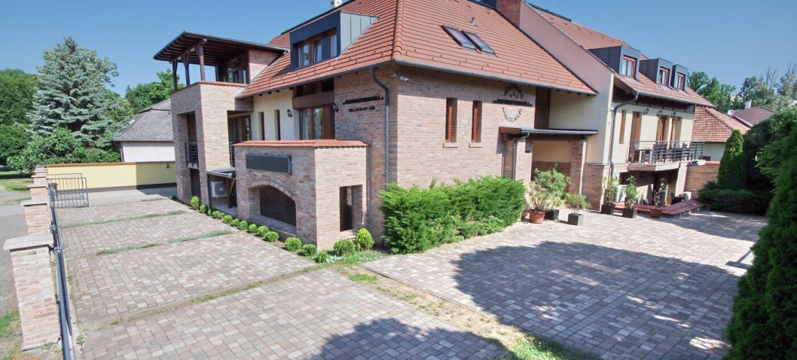 Várfürdő Panzió Gyula - 1