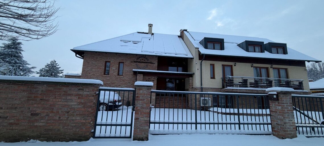 Várfürdő Panzió Gyula - 10