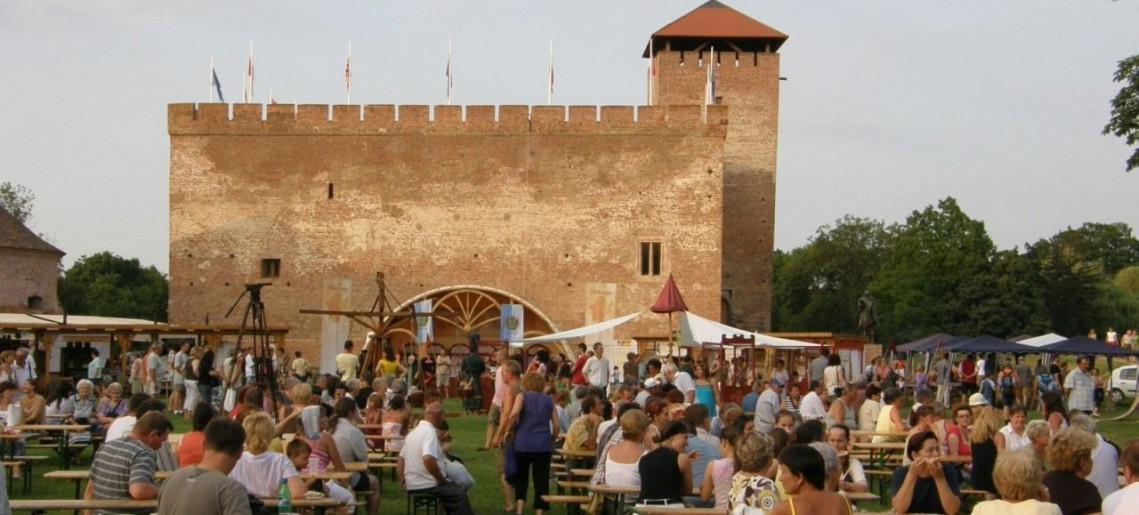 Mosoly Deluxe Apartman Gyula - 17