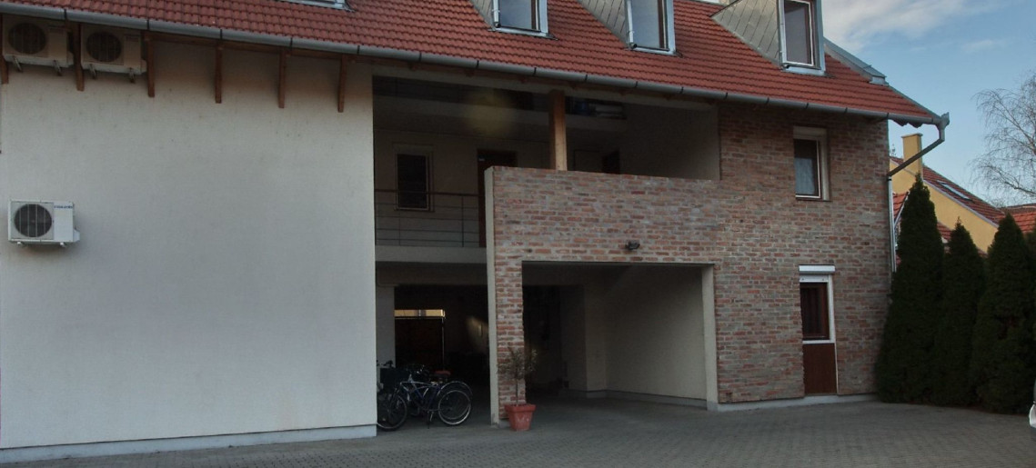 Bíbor Apartman Gyula - 1