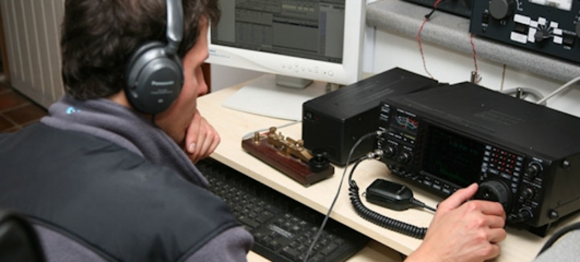 Gyulai Rádió Klub bemutatója