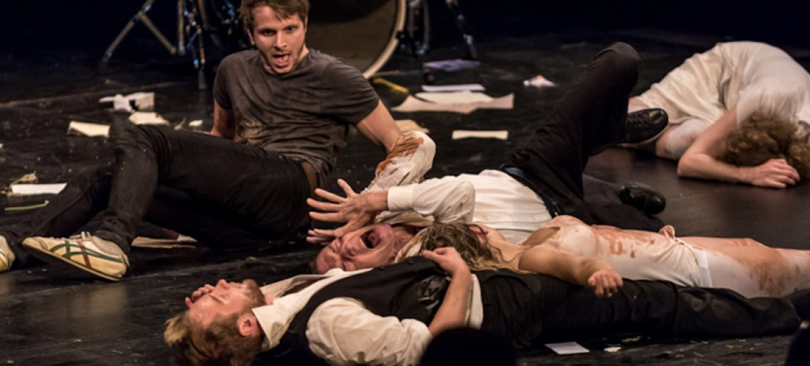 Hamlet, ki van ott? (GB) előadás