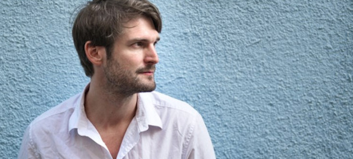 SZÉLÁRNYÉK - Beszélgetés Závada Péter költővel