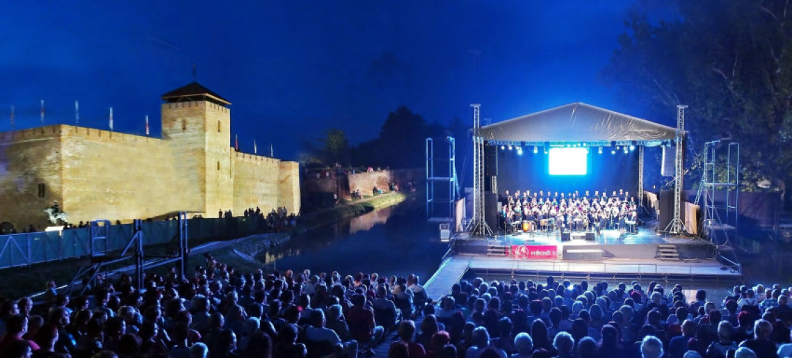 Gyulai Várszínház 56. évad megnyitó