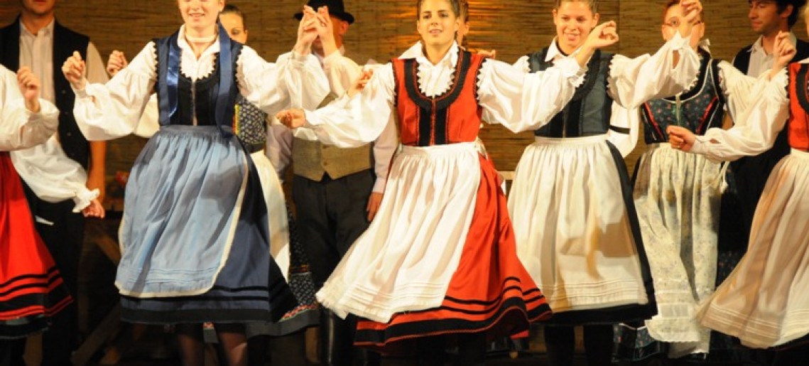 Minden Magyarok XVIII. Nemzetközi Néptáncfesztiválja