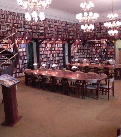 Mogyoróssy János Városi Könyvtár