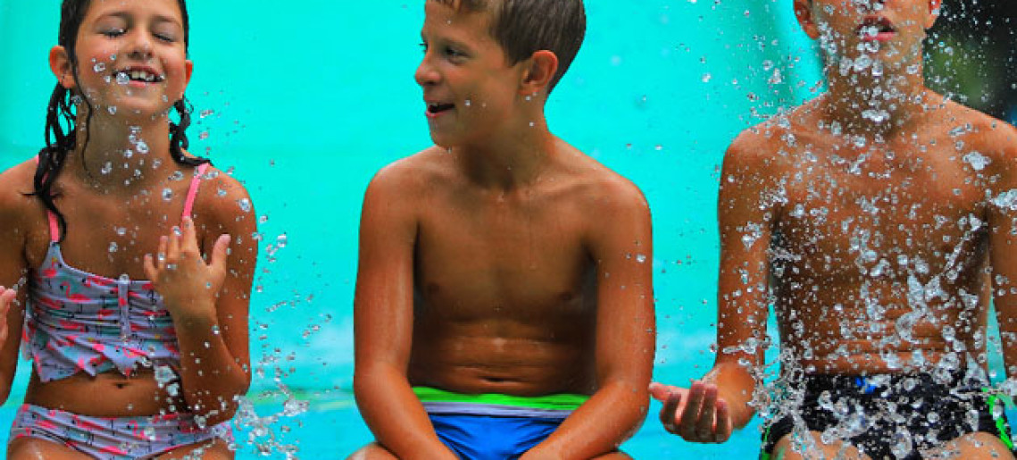 Közeledik a hétvége, irány a Várfürdő