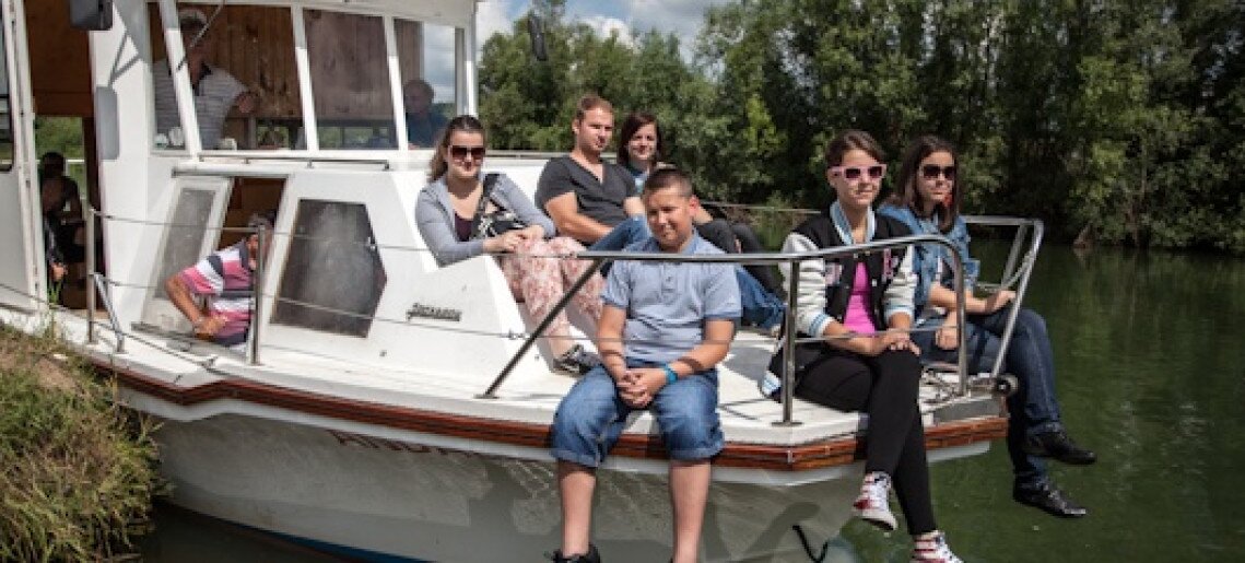 Hajóval a vadregényes Fekete-Körösön