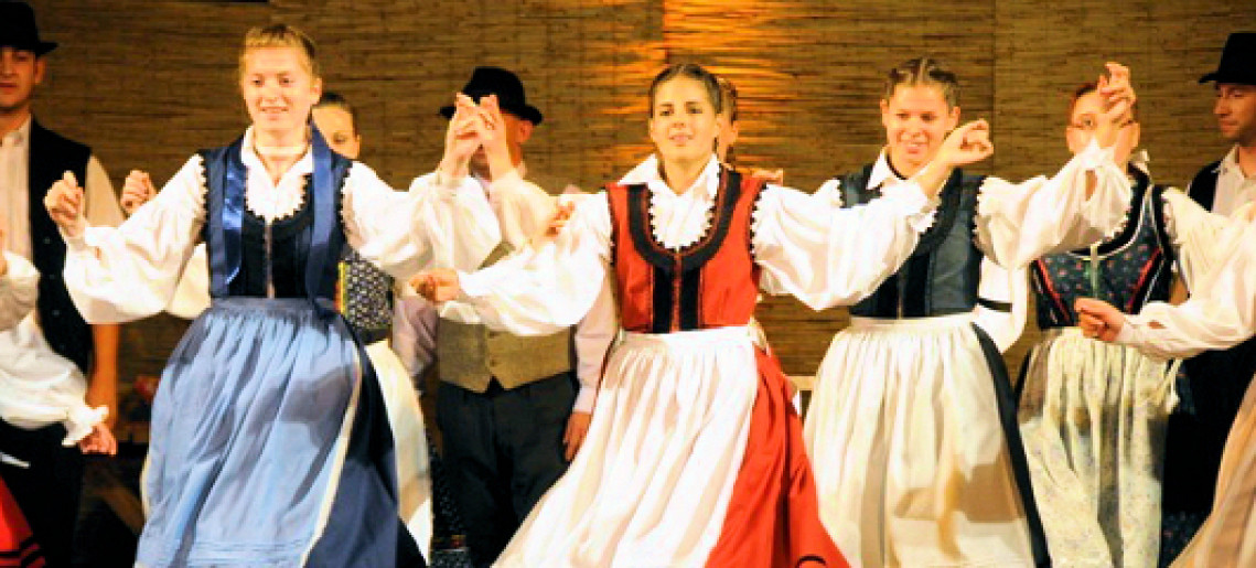 XX. Minden Magyarok Nemzetközi Néptáncfesztiválja