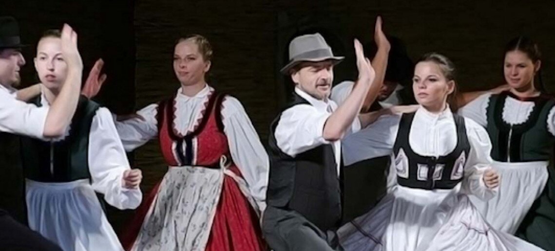 Körös Táncegyüttes műsora