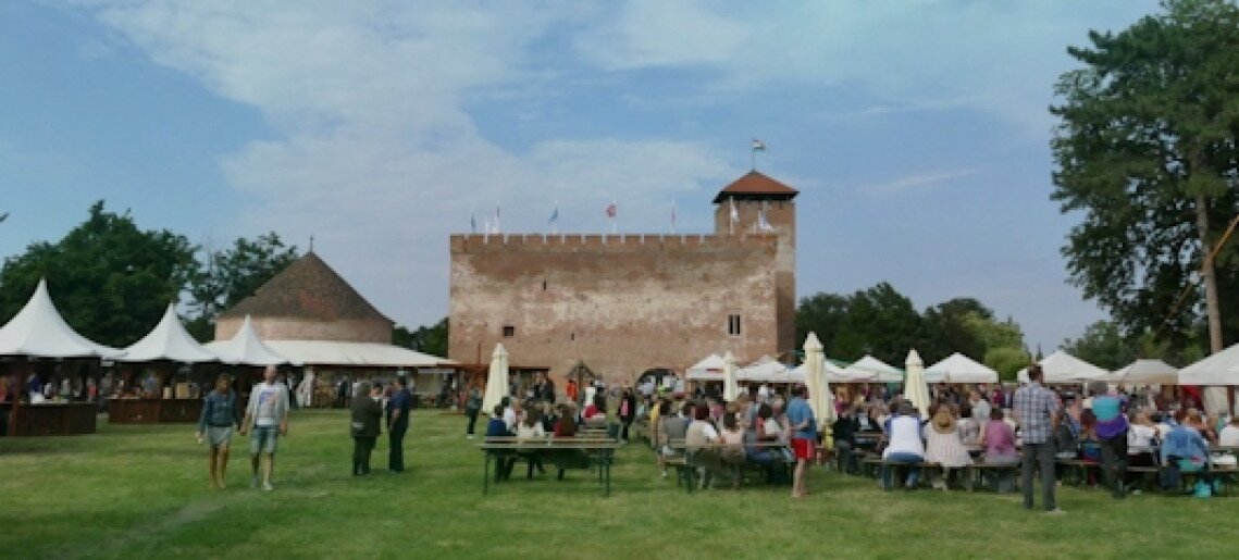 Gyulai Várszínház 53. évad ünnepélyes megnyitó