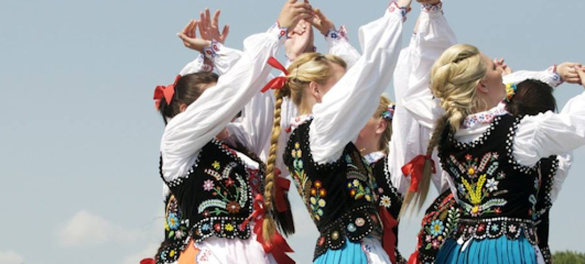 Minden Magyarok Nemzetközi Néptáncfesztiválja