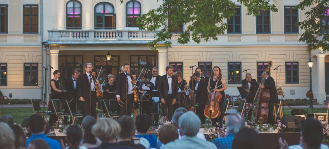 Kastély zenei napok