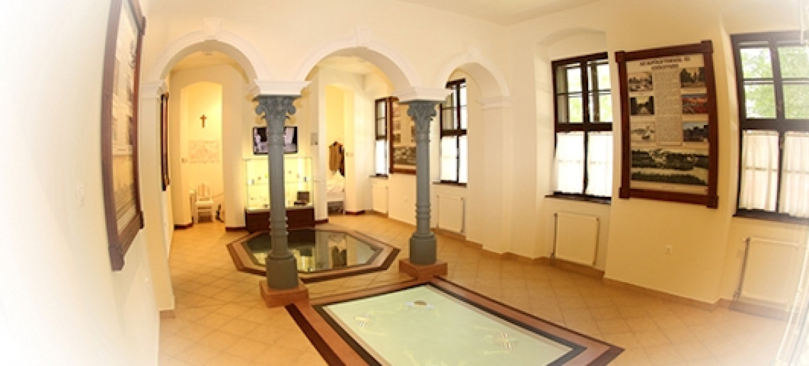 Emléktábla avatás