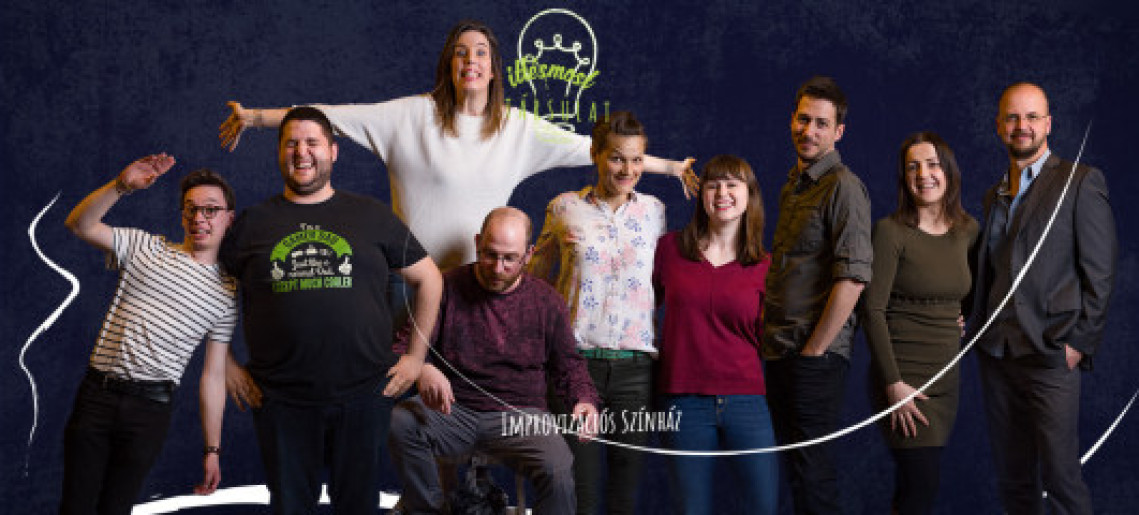 Egy sima egy fordított - HÁTéGé improjekt  előadása