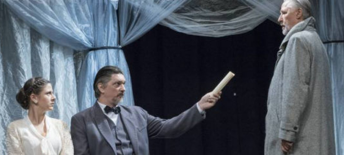 Andrási Attila: Fehér szarvas