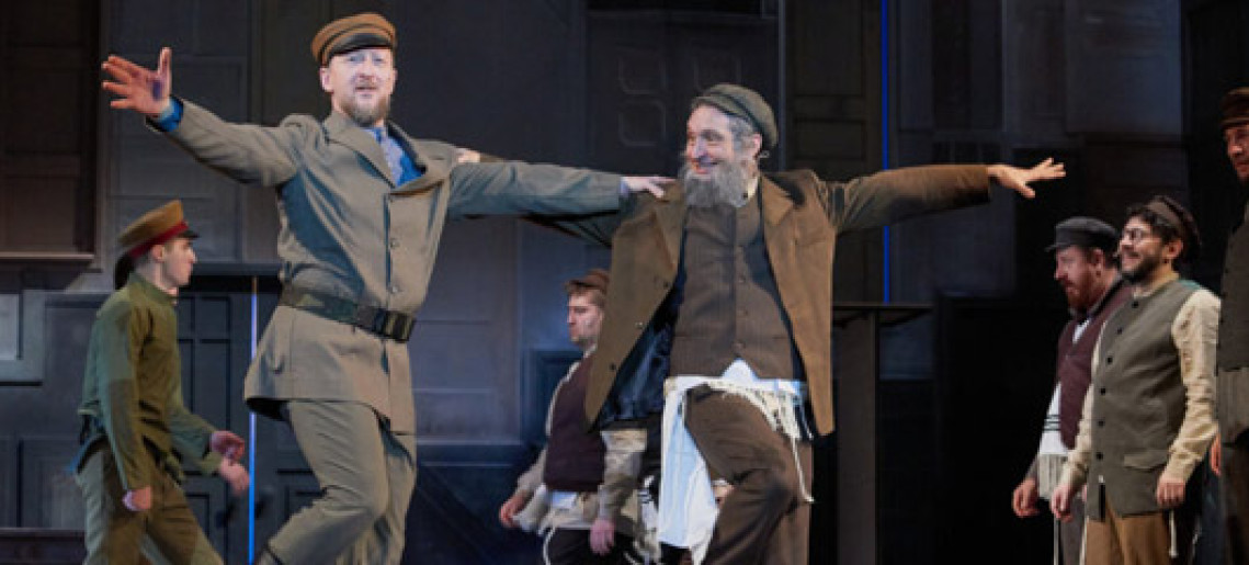 Sheldon Harnick – Jerry Bock – Joseph Stein: Hegedűs a háztetőn