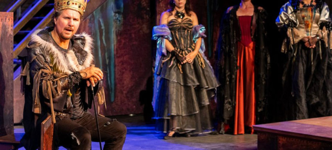 Győrei Zsolt – Schlachtovszky Csaba: Hamlear, a dán királyfiból lett brit király