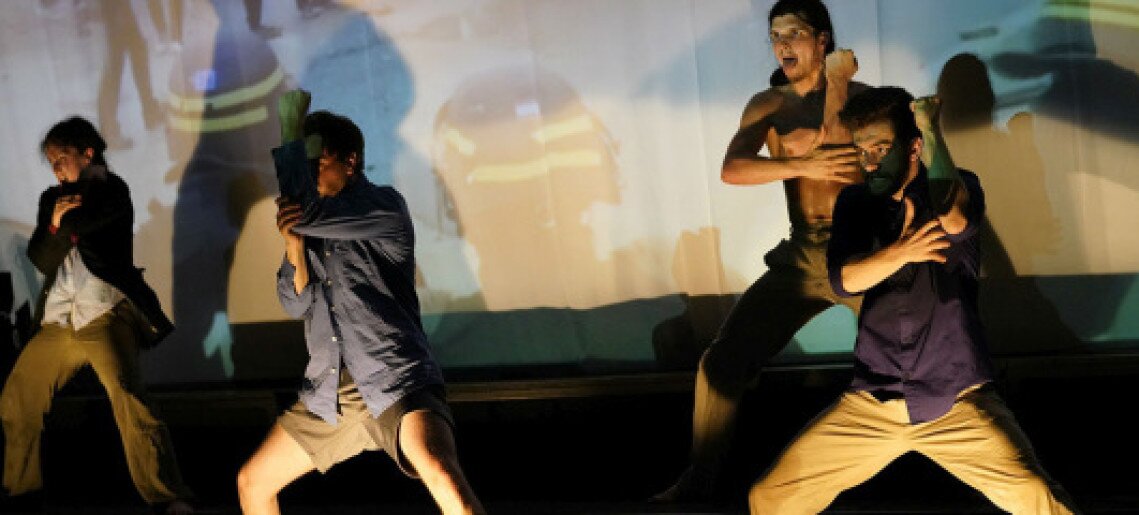 Keresztvíz - színházi előadás