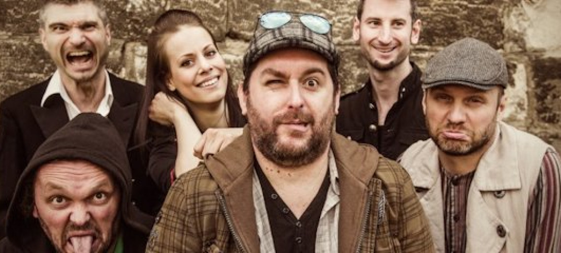 Firkin zenekar koncertje